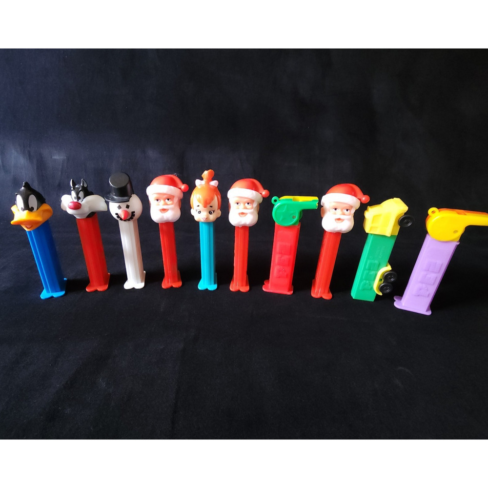 Lot of 10 Many Rare Vintage Footed PEZ Dispensers Collection Santa Flintstones